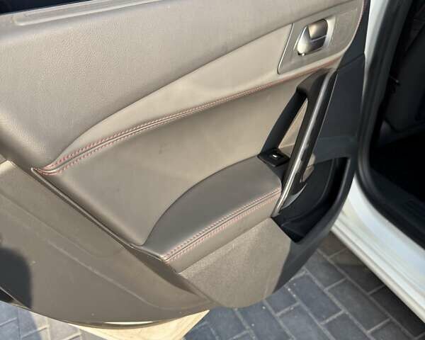 Білий Пежо 508, об'ємом двигуна 2 л та пробігом 113 тис. км за 17350 $, фото 19 на Automoto.ua