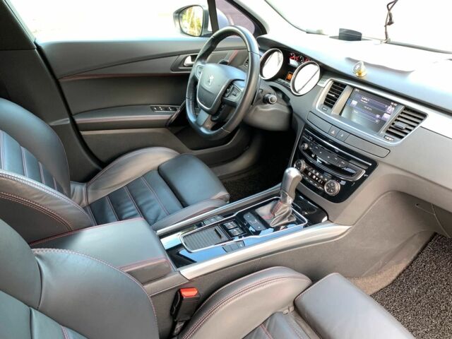 Белый Пежо 508, объемом двигателя 2 л и пробегом 111 тыс. км за 17990 $, фото 27 на Automoto.ua