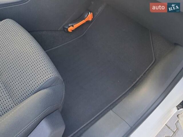 Білий Пежо 508, об'ємом двигуна 1.6 л та пробігом 170 тис. км за 8750 $, фото 44 на Automoto.ua