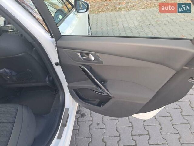 Білий Пежо 508, об'ємом двигуна 1.6 л та пробігом 170 тис. км за 8750 $, фото 47 на Automoto.ua