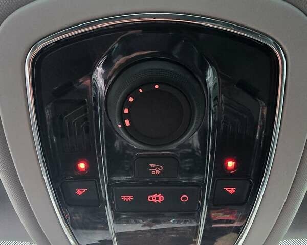 Белый Пежо 508, объемом двигателя 2 л и пробегом 300 тыс. км за 12000 $, фото 19 на Automoto.ua