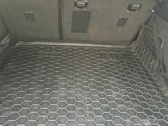 Белый Пежо 508, объемом двигателя 1.6 л и пробегом 273 тыс. км за 7900 $, фото 5 на Automoto.ua