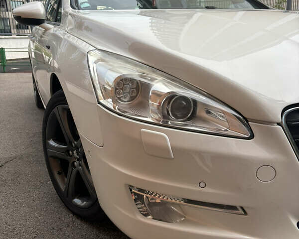 Белый Пежо 508, объемом двигателя 2.18 л и пробегом 299 тыс. км за 9800 $, фото 13 на Automoto.ua