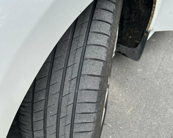 Білий Пежо 508, об'ємом двигуна 1.6 л та пробігом 250 тис. км за 7400 $, фото 41 на Automoto.ua