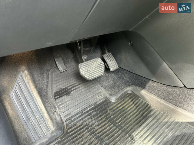 Білий Пежо 508, об'ємом двигуна 1.6 л та пробігом 250 тис. км за 7400 $, фото 45 на Automoto.ua