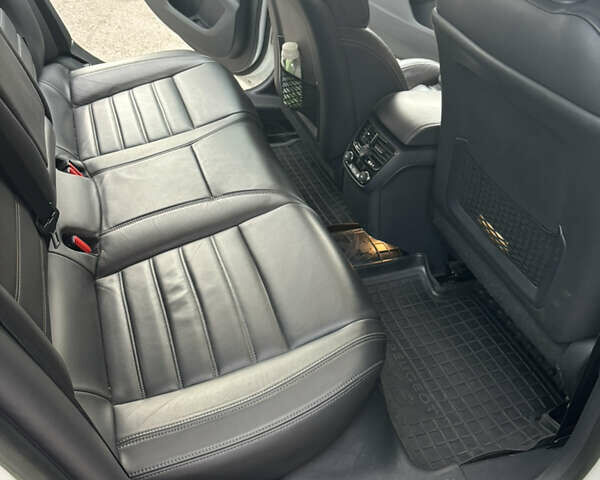 Белый Пежо 508, объемом двигателя 2.18 л и пробегом 299 тыс. км за 9800 $, фото 29 на Automoto.ua