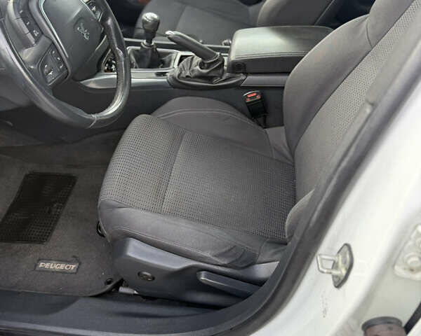 Белый Пежо 508, объемом двигателя 2 л и пробегом 292 тыс. км за 6950 $, фото 28 на Automoto.ua