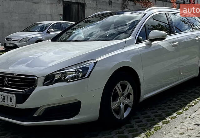 Пежо 508 2015 в Львове на Automoto.ua Белый Пежо 508, объемом двигателя 1.6 л и пробегом 237 тыс. км за 11450 $, фото 17 на Automoto.ua