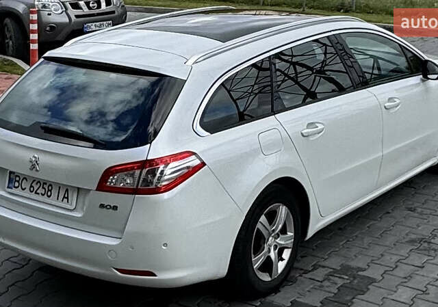 Пежо 508 2015 в Львове на Automoto.ua Белый Пежо 508, объемом двигателя 1.6 л и пробегом 237 тыс. км за 11450 $, фото 30 на Automoto.ua