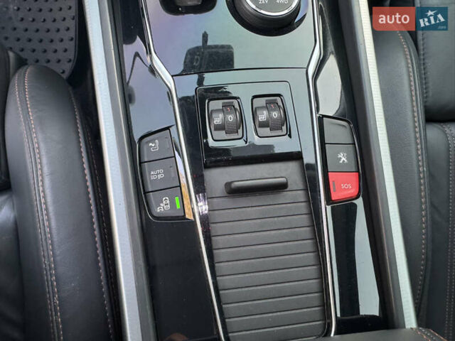Белый Пежо 508, объемом двигателя 2 л и пробегом 260 тыс. км за 15999 $, фото 24 на Automoto.ua