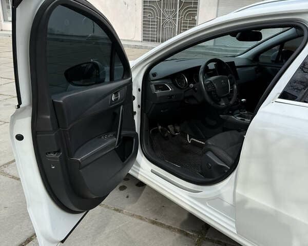 Білий Пежо 508, об'ємом двигуна 2 л та пробігом 222 тис. км за 10499 $, фото 7 на Automoto.ua