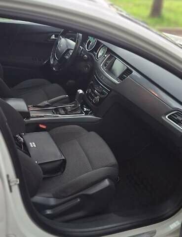 Белый Пежо 508, объемом двигателя 1.6 л и пробегом 244 тыс. км за 9800 $, фото 15 на Automoto.ua