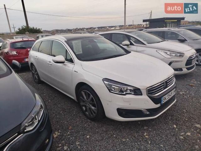 Белый Пежо 508, объемом двигателя 1.56 л и пробегом 189 тыс. км за 10999 $, фото 4 на Automoto.ua