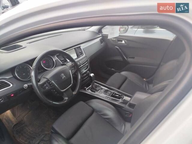 Белый Пежо 508, объемом двигателя 1.56 л и пробегом 189 тыс. км за 10999 $, фото 11 на Automoto.ua