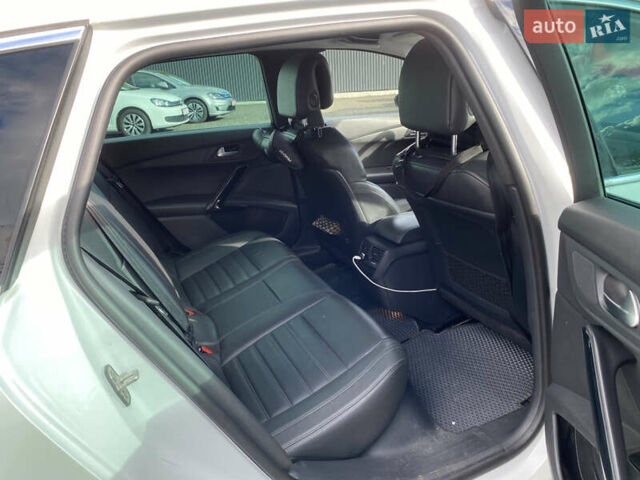 Пежо 508 2016 в Луцке на Automoto.ua Белый Пежо 508, объемом двигателя 1.6 л и пробегом 270 тыс. км за 13900 $, фото 37 на Automoto.ua