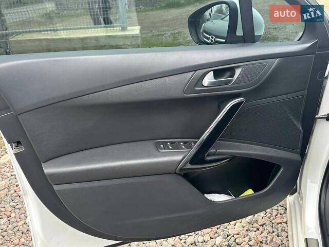 Белый Пежо 508, объемом двигателя 1.56 л и пробегом 227 тыс. км за 13400 $, фото 13 на Automoto.ua