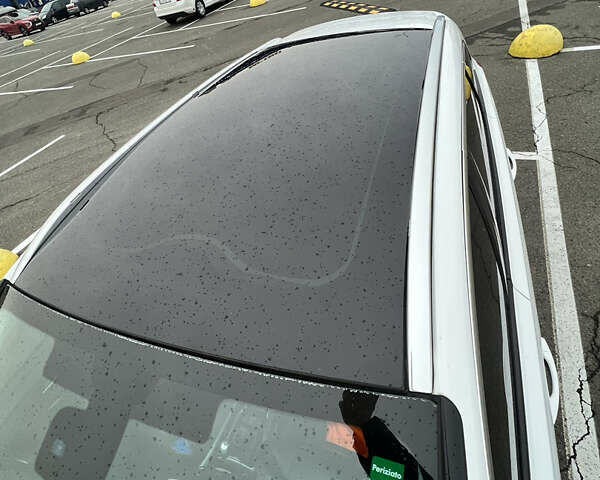 Белый Пежо 508, объемом двигателя 1.6 л и пробегом 299 тыс. км за 11000 $, фото 4 на Automoto.ua