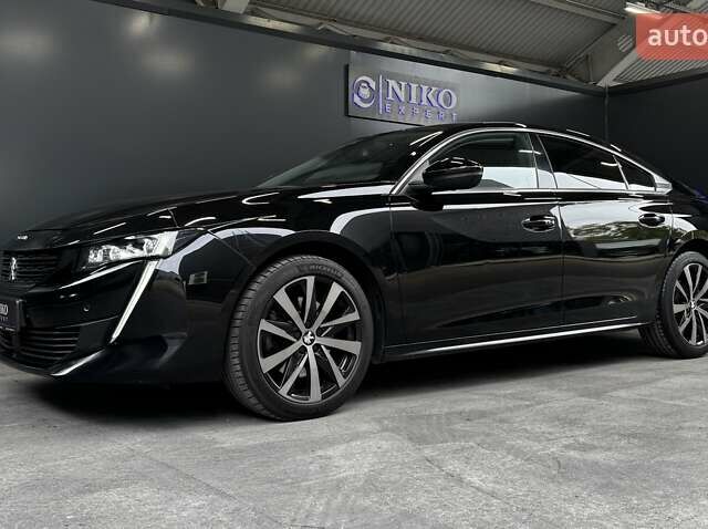 Чорний Пежо 508, об'ємом двигуна 2 л та пробігом 89 тис. км за 22900 $, фото 8 на Automoto.ua