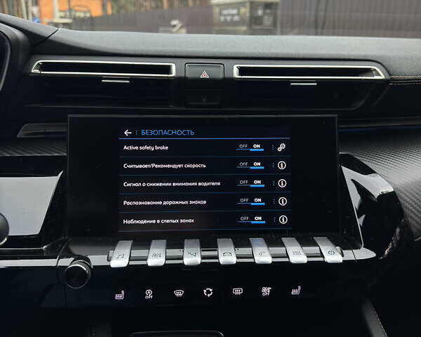 Чорний Пежо 508, об'ємом двигуна 2 л та пробігом 25 тис. км за 23500 $, фото 25 на Automoto.ua