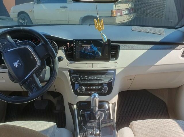 Чорний Пежо 508, об'ємом двигуна 1.6 л та пробігом 285 тис. км за 8500 $, фото 8 на Automoto.ua