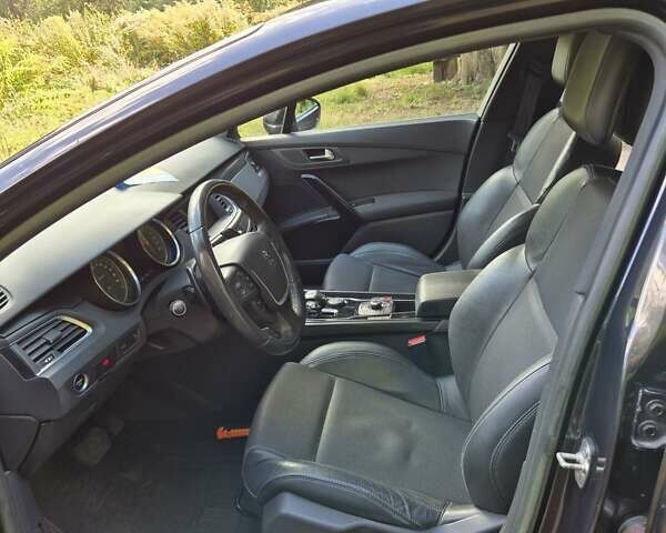 Черный Пежо 508, объемом двигателя 2 л и пробегом 350 тыс. км за 8500 $, фото 1 на Automoto.ua