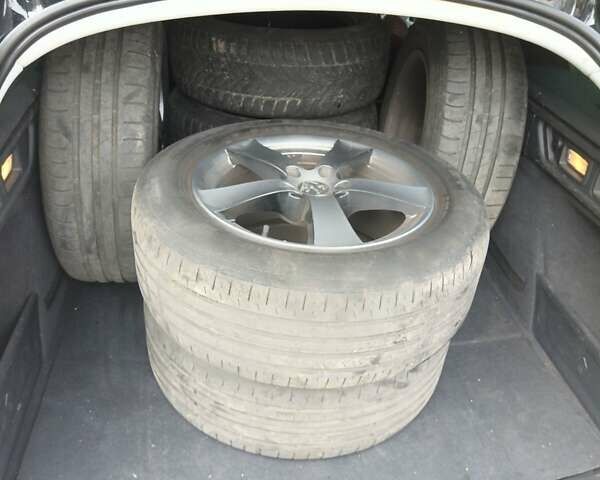 Чорний Пежо 508, об'ємом двигуна 2 л та пробігом 294 тис. км за 7950 $, фото 6 на Automoto.ua