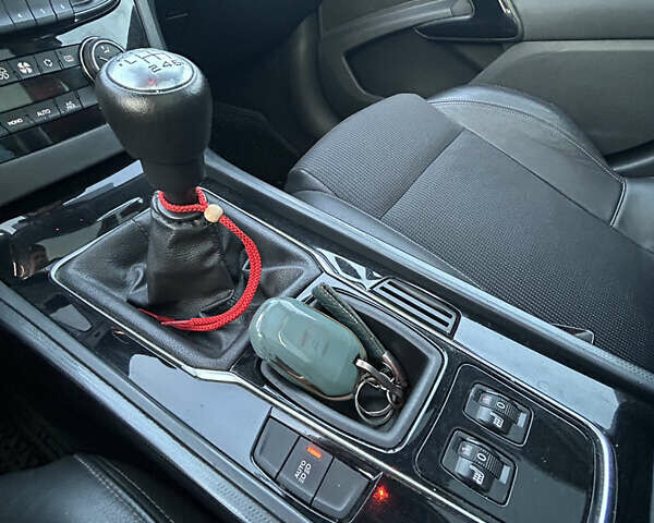Черный Пежо 508, объемом двигателя 2 л и пробегом 270 тыс. км за 8099 $, фото 7 на Automoto.ua