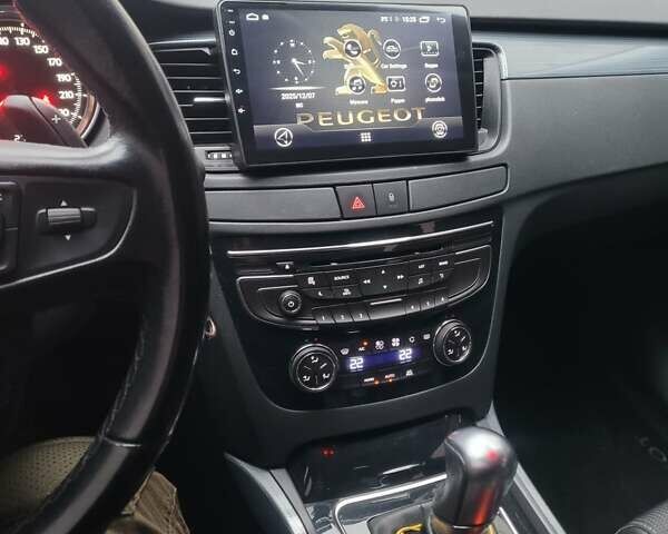 Черный Пежо 508, объемом двигателя 1.56 л и пробегом 280 тыс. км за 8000 $, фото 16 на Automoto.ua