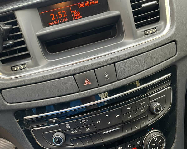 Коричневый Пежо 508, объемом двигателя 1.56 л и пробегом 235 тыс. км за 7600 $, фото 13 на Automoto.ua