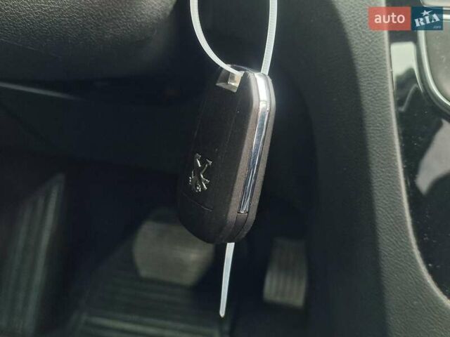 Коричневый Пежо 508, объемом двигателя 1.56 л и пробегом 224 тыс. км за 9500 $, фото 24 на Automoto.ua