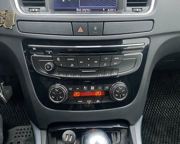 Коричневый Пежо 508, объемом двигателя 1.6 л и пробегом 198 тыс. км за 8200 $, фото 8 на Automoto.ua