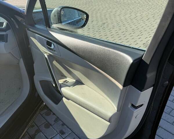 Коричневый Пежо 508, объемом двигателя 1.56 л и пробегом 200 тыс. км за 8700 $, фото 9 на Automoto.ua