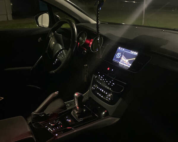 Коричневый Пежо 508, объемом двигателя 1.56 л и пробегом 295 тыс. км за 6700 $, фото 5 на Automoto.ua