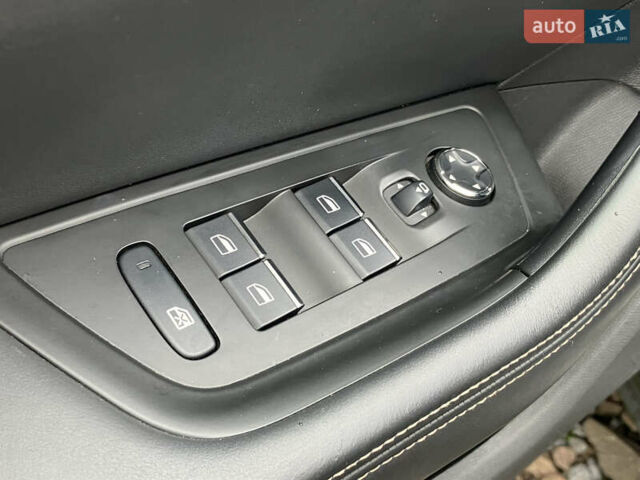 Серый Пежо 508, объемом двигателя 2 л и пробегом 141 тыс. км за 22490 $, фото 16 на Automoto.ua