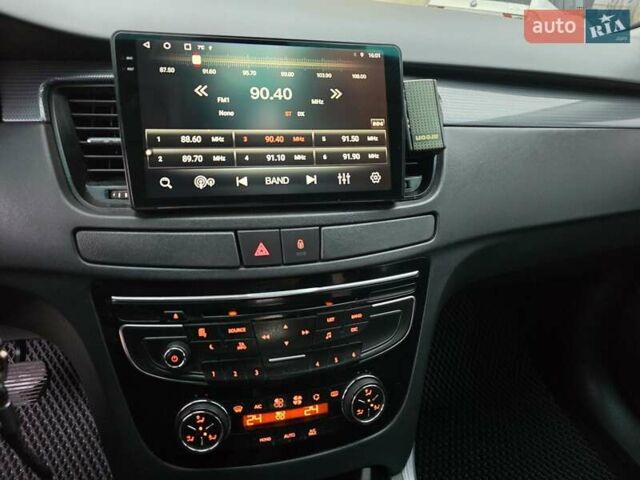 Серый Пежо 508, объемом двигателя 1.56 л и пробегом 250 тыс. км за 6400 $, фото 15 на Automoto.ua