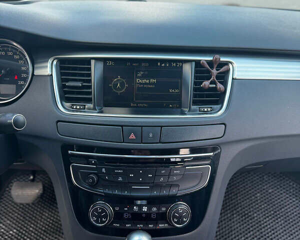 Серый Пежо 508, объемом двигателя 2.18 л и пробегом 256 тыс. км за 9750 $, фото 10 на Automoto.ua