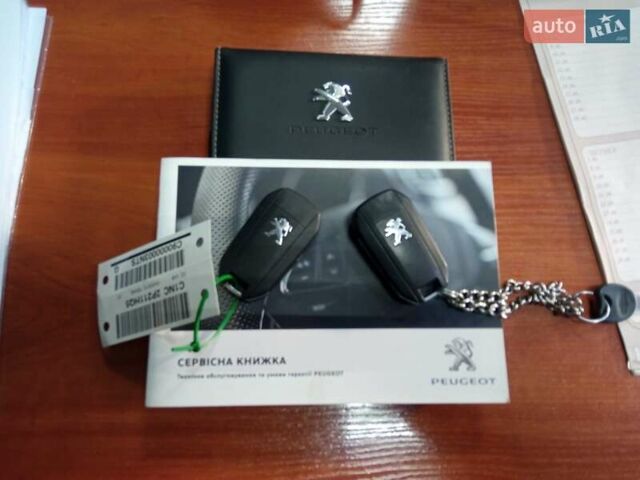 Пежо 508 2013 в Харькове на Automoto.ua Серый Пежо 508, объемом двигателя 2 л и пробегом 151 тыс. км за 11000 $, фото 5 на Automoto.ua