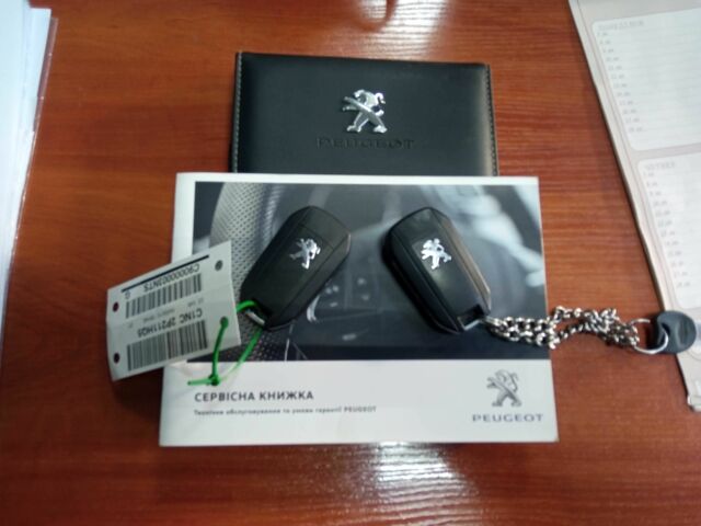 Серый Пежо 508, объемом двигателя 2 л и пробегом 151 тыс. км за 11000 $, фото 6 на Automoto.ua