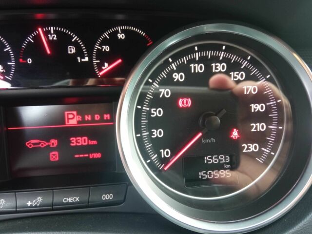 Серый Пежо 508, объемом двигателя 2 л и пробегом 151 тыс. км за 11000 $, фото 4 на Automoto.ua