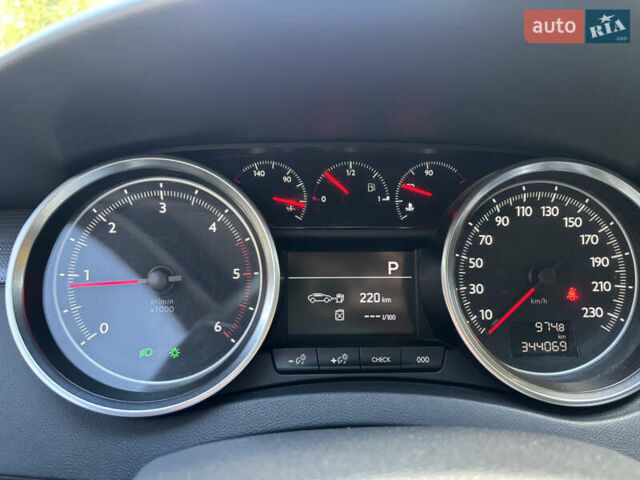 Пежо 508 2014 у Хмельницькому на Automoto.ua Сірий Пежо 508, об'ємом двигуна 2 л та пробігом 342 тис. км за 7800 $, фото 26 на Automoto.ua