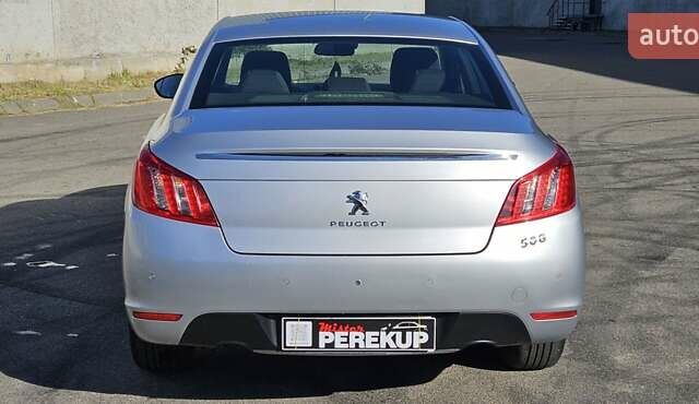 Пежо 508 2014 у Києві на Automoto.ua Сірий Пежо 508, об'ємом двигуна 2 л та пробігом 236 тис. км за 8900 $, фото 4 на Automoto.ua