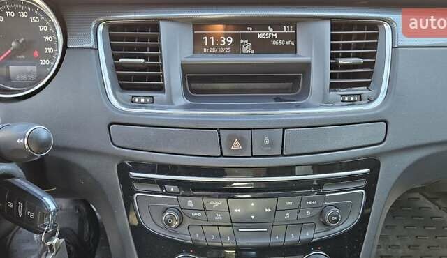 Пежо 508 2014 у Києві на Automoto.ua Сірий Пежо 508, об'ємом двигуна 2 л та пробігом 236 тис. км за 8900 $, фото 11 на Automoto.ua