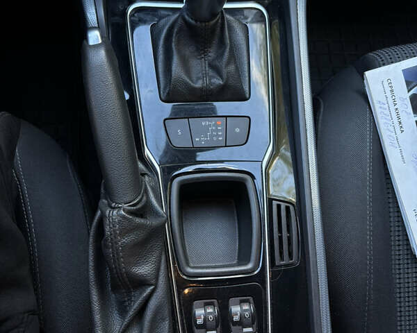 Пежо 508 2014 у Хмельницькому на Automoto.ua Сірий Пежо 508, об'ємом двигуна 2 л та пробігом 342 тис. км за 7800 $, фото 28 на Automoto.ua