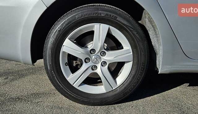 Пежо 508 2014 у Києві на Automoto.ua Сірий Пежо 508, об'ємом двигуна 2 л та пробігом 236 тис. км за 8900 $, фото 6 на Automoto.ua