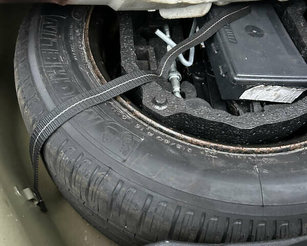 Серый Пежо 508, объемом двигателя 2 л и пробегом 206 тыс. км за 11000 $, фото 10 на Automoto.ua