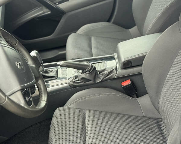 Серый Пежо 508, объемом двигателя 1.6 л и пробегом 69 тыс. км за 9999 $, фото 18 на Automoto.ua