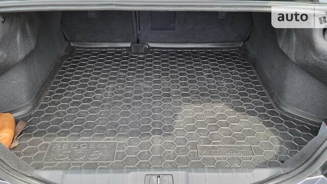 Сірий Пежо 508, об'ємом двигуна 2 л та пробігом 151 тис. км за 15500 $, фото 19 на Automoto.ua