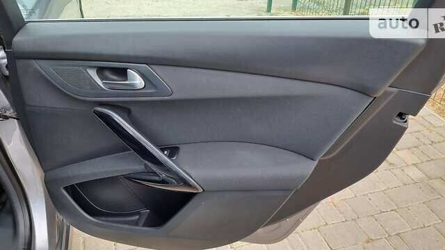 Сірий Пежо 508, об'ємом двигуна 2 л та пробігом 151 тис. км за 15500 $, фото 26 на Automoto.ua