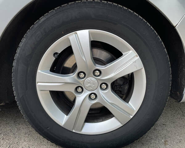 Сірий Пежо 508, об'ємом двигуна 2 л та пробігом 232 тис. км за 7800 $, фото 17 на Automoto.ua