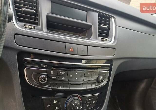 Серый Пежо 508, объемом двигателя 1.56 л и пробегом 255 тыс. км за 6350 $, фото 17 на Automoto.ua